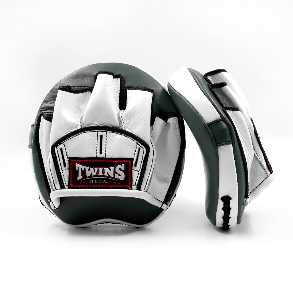 TWINS FOCUS MITTS