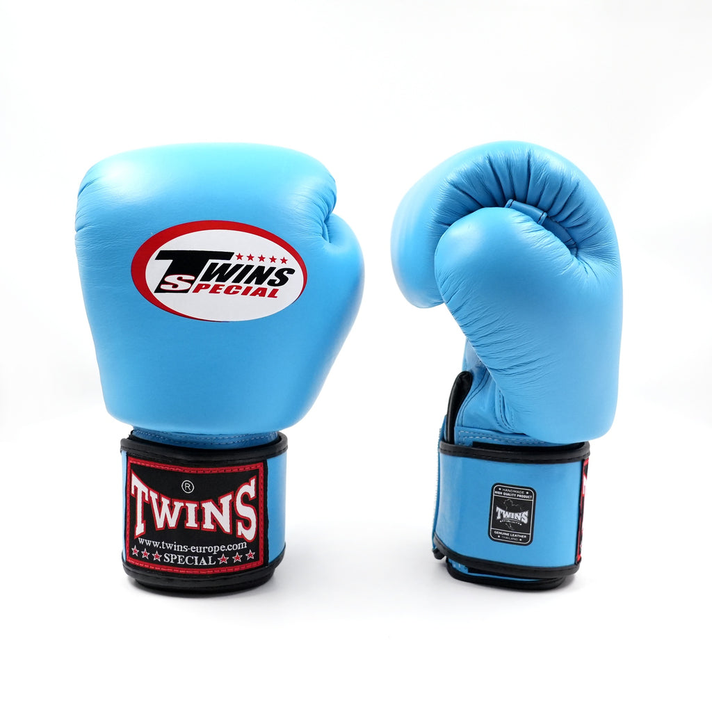 Twins BGVL3 bokshandschoenen — lichtblauw