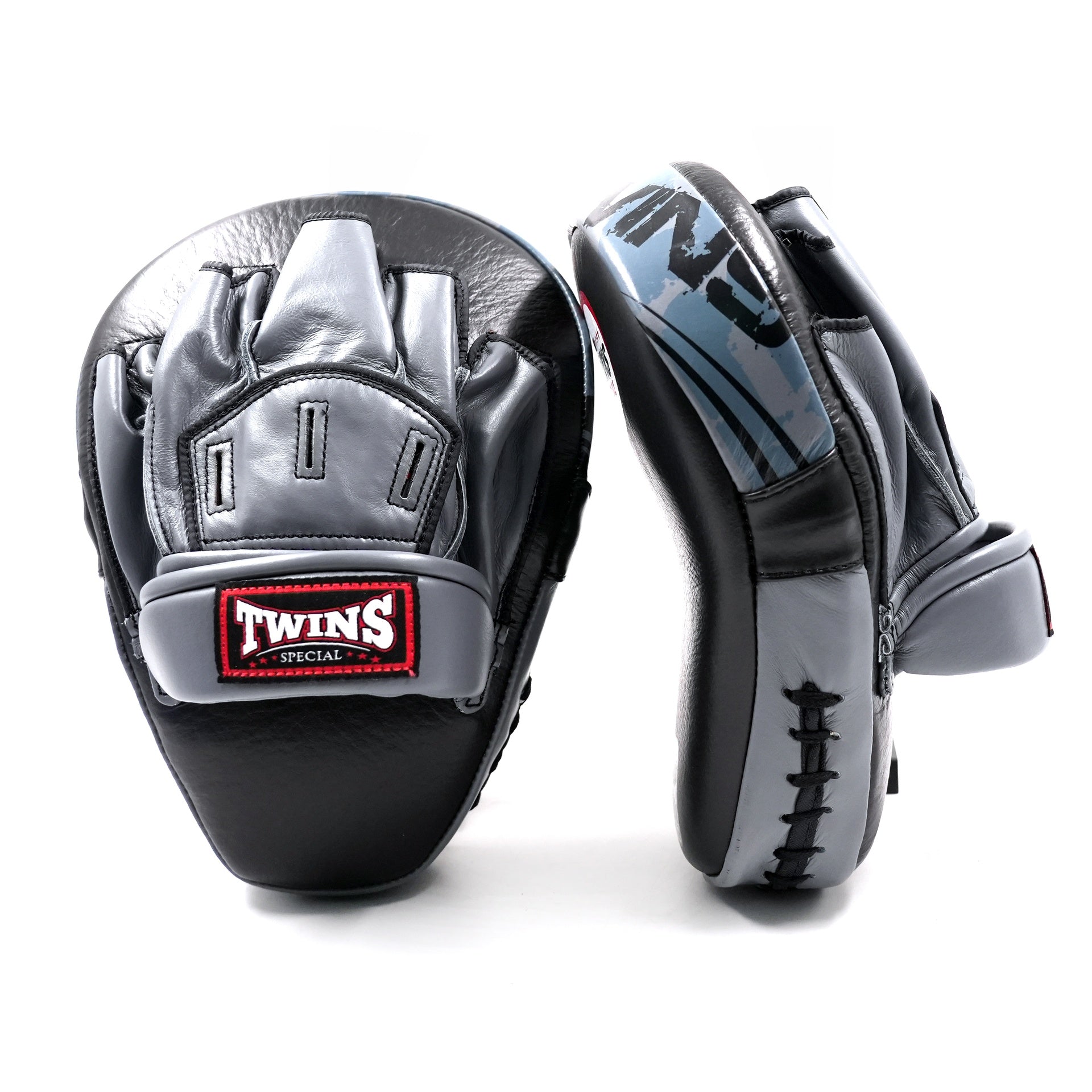 TWINS FOCUS MITTS
