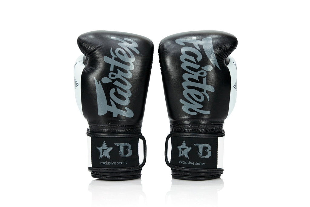 Fairtex x Booster v2 bokshandschoenen — zwart/wit