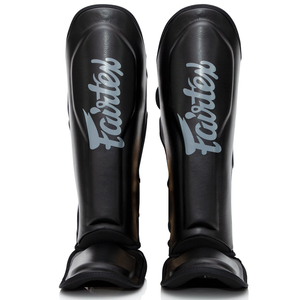 Fairtex x Booster scheenbeschermers — zwart
