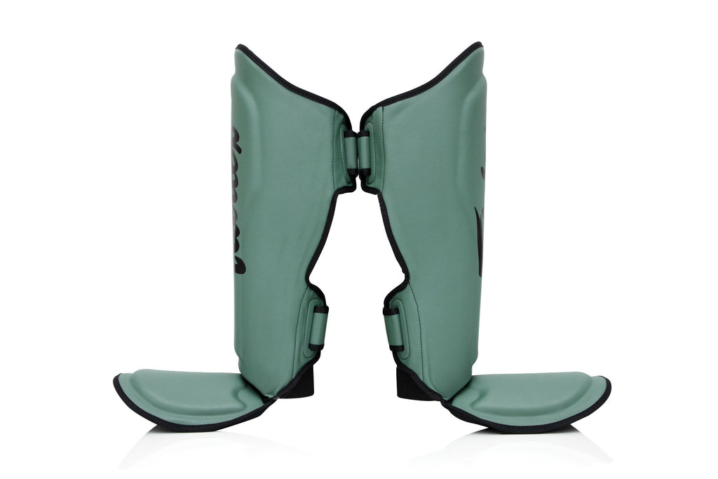 Fairtex x Booster scheenbeschermers — groen