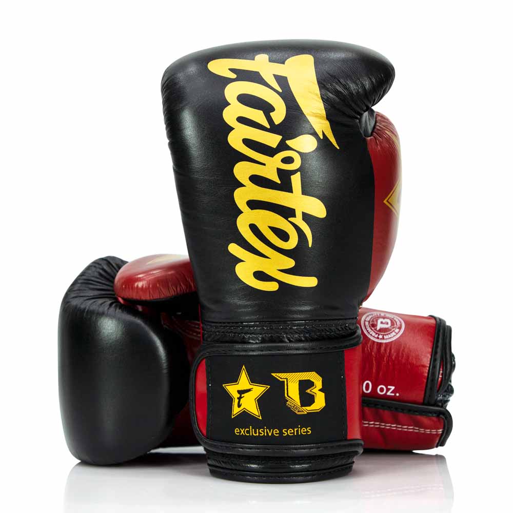 Fairtex x Booster v2 bokshandschoenen — zwart/rood/goud