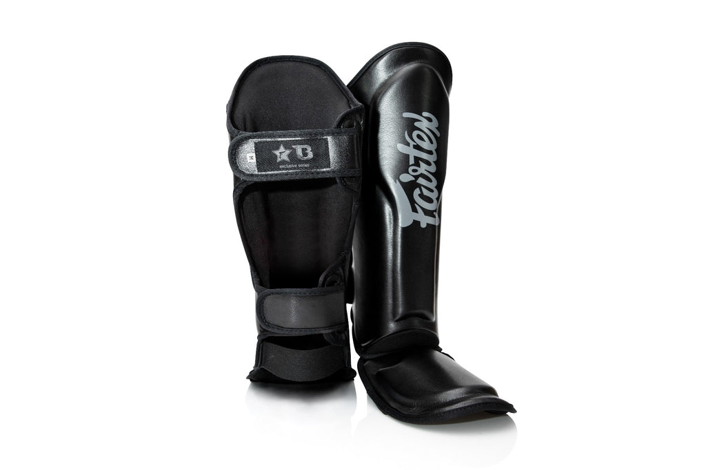 Fairtex x Booster scheenbeschermers — zwart