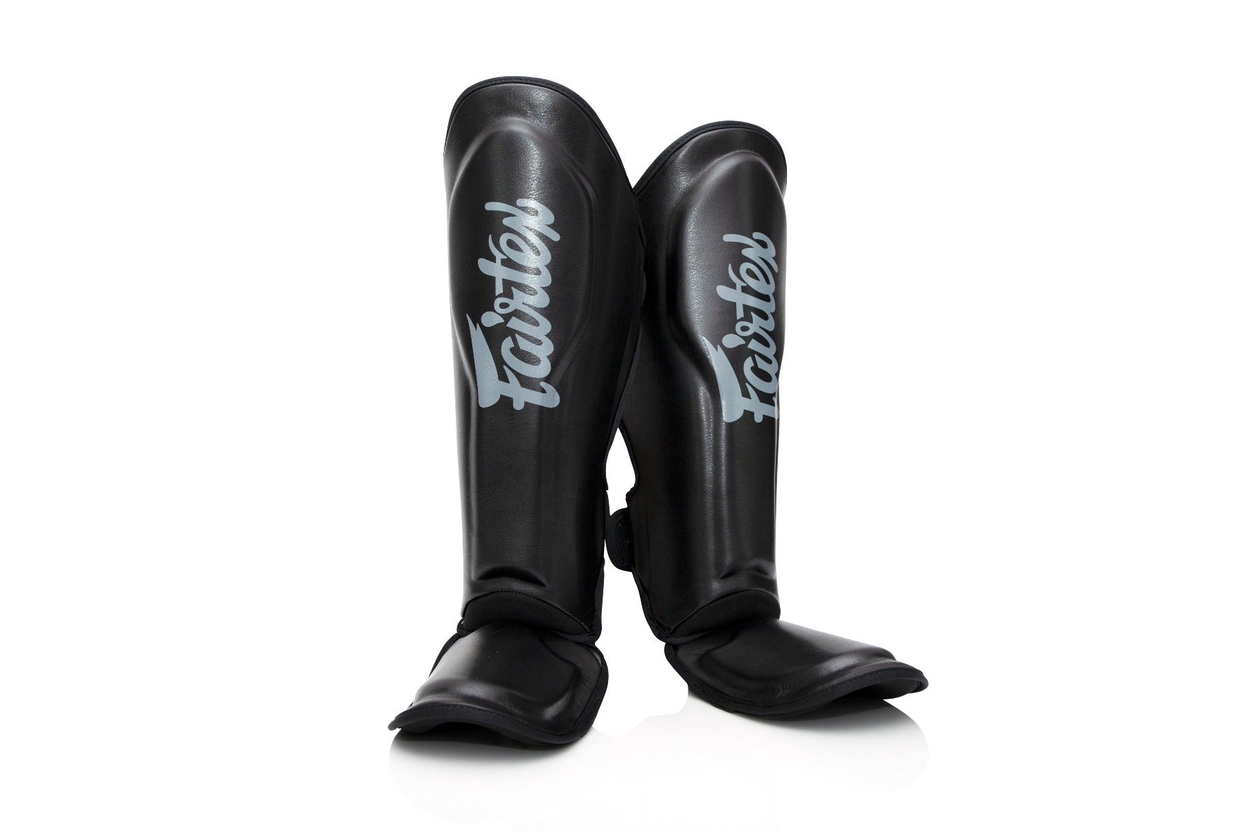 Fairtex x Booster scheenbeschermers — zwart